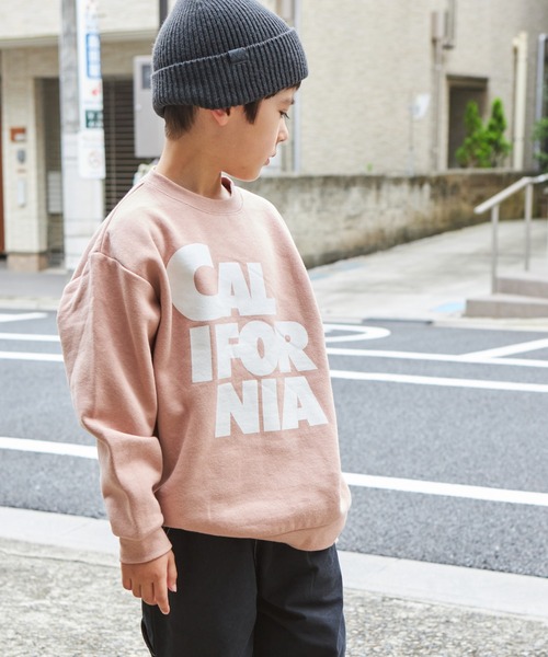 PAIRMANON STREET（ペアマノンストリート）の「【PAIRMANON STREET】グラフィックプリント オーバサイズ トレーナー（スウェット・キッズ・ブラック系その他2/ブラック系その他/マスタード/レッド系その他/ブラック系その他4/ピンク系その他/ブルー系その他2/ブルー系その他/グレー系その他/ブラック系その他3/グリーン系その他/ブラウン系その他/イエロー系その他/レッド系その他2/グリーン系その他2/グレー系その他3/グレー系その他4/グレー系その他2/ホワイト系その他/ブルー系その他3・140/120/150/100/90/130/110）」の18枚目の写真