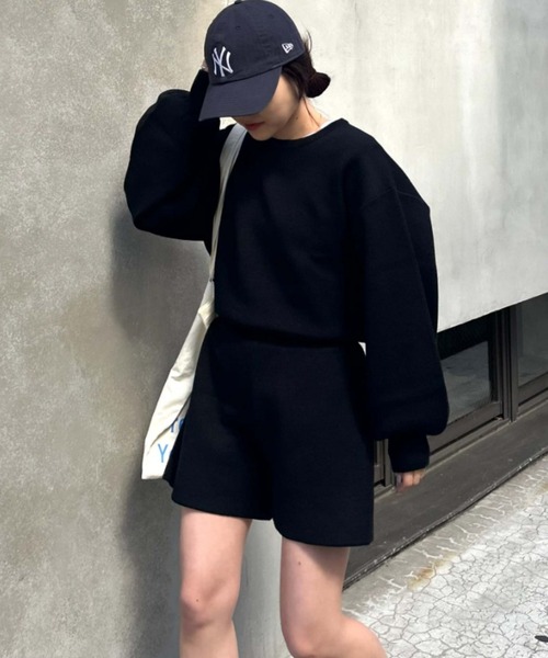 CIAOPANIC TYPY(チャオパニックティピー)の「【WEB限定】【in a good mood】ボリュームスリーブニットセットアップ(アンサンブル・レディース・オフホワイト/ブラック・ONE SIZE)」の2枚目の写真