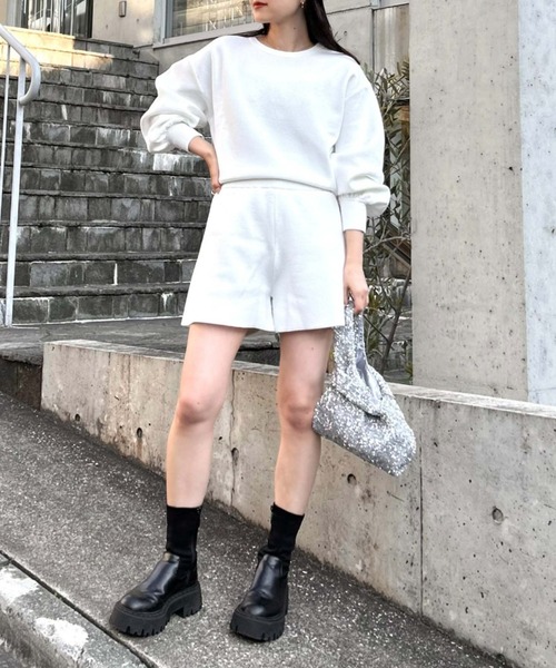 CIAOPANIC TYPY(チャオパニックティピー)の「【WEB限定】【in a good mood】ボリュームスリーブニットセットアップ(アンサンブル・レディース・オフホワイト/ブラック・ONE SIZE)」の6枚目の写真