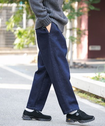 EKAL | タックテーパードデニム(その他パンツ)