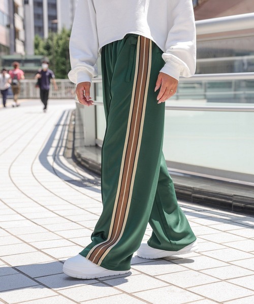 BAYFLOW(ベイフロー)の「【YOU are YOU】【スタッフ企画】ラインパンツ(その他パンツ・レディース・グリーン/ベージュ/ブラック・SMALL/MEDIUM)」の14枚目の写真