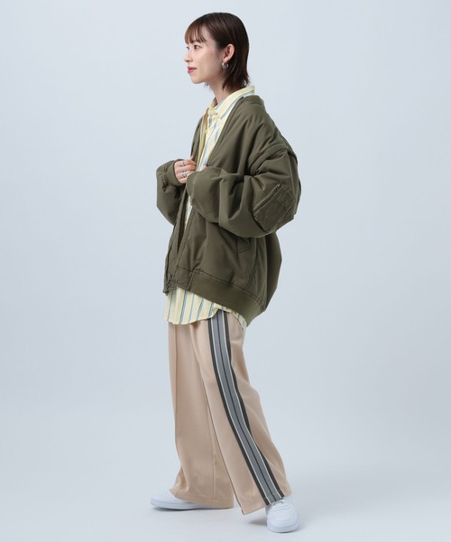 BAYFLOW(ベイフロー)の「【YOU are YOU】【スタッフ企画】ラインパンツ(その他パンツ・レディース・グリーン/ベージュ/ブラック・SMALL/MEDIUM)」の16枚目の写真