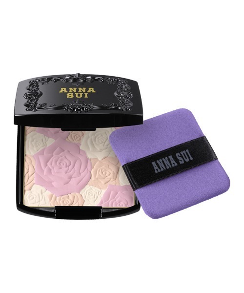 ANNA SUI COSMETICS（アナ スイ コスメティクス）の「ローズ プレスト パウダー 〈フェイスパウダー〉（フェイスパウダー・レディース・ピンク/パープル・FREE）」の10枚目の写真