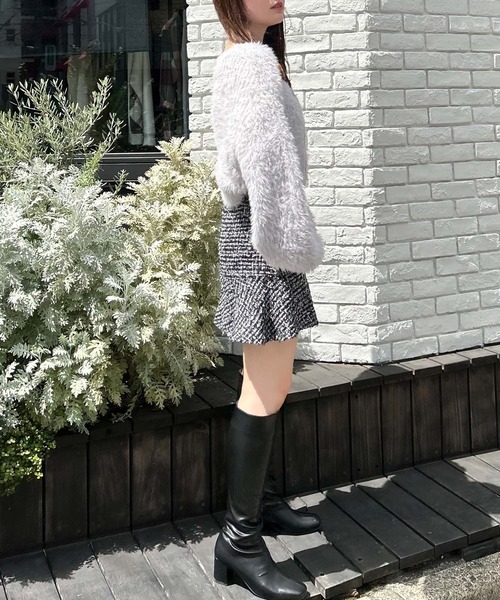 INGNI(イング)の「ラメフェザーヤーンニットカーディガン(カーディガン/ボレロ・レディース・ピンク/アイボリー/グレー・M)」の10枚目の写真