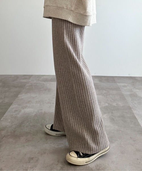 apres jour mignon（アプレジュールミニョン）の「リブニットパンツ【ZOZOTOWN限定アイテム】（その他パンツ・レディース・ブラック/グリーン/グレイッシュベージュ/アイボリー・SMALL/MEDIUM/X-LARGE）」の15枚目の写真