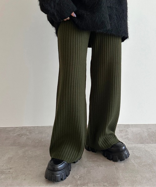 apres jour mignon（アプレジュールミニョン）の「リブニットパンツ【ZOZOTOWN限定アイテム】（その他パンツ・レディース・ブラック/グリーン/グレイッシュベージュ/アイボリー・SMALL/MEDIUM/X-LARGE）」の19枚目の写真