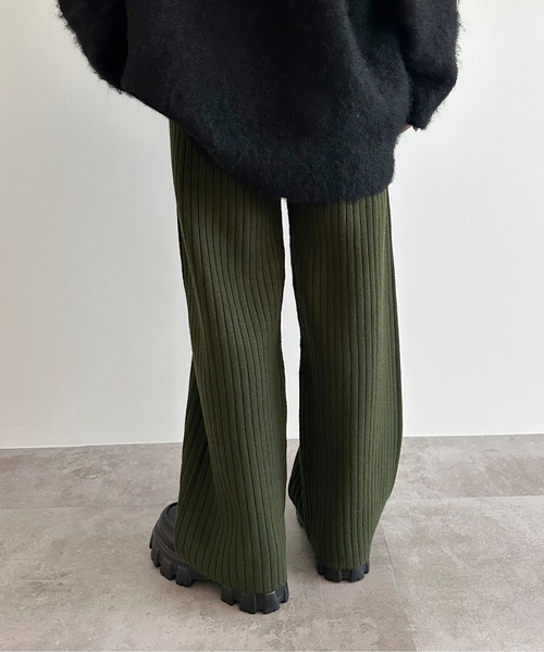 apres jour mignon（アプレジュールミニョン）の「リブニットパンツ【ZOZOTOWN限定アイテム】（その他パンツ・レディース・ブラック/グリーン/グレイッシュベージュ/アイボリー・SMALL/MEDIUM/X-LARGE）」の22枚目の写真