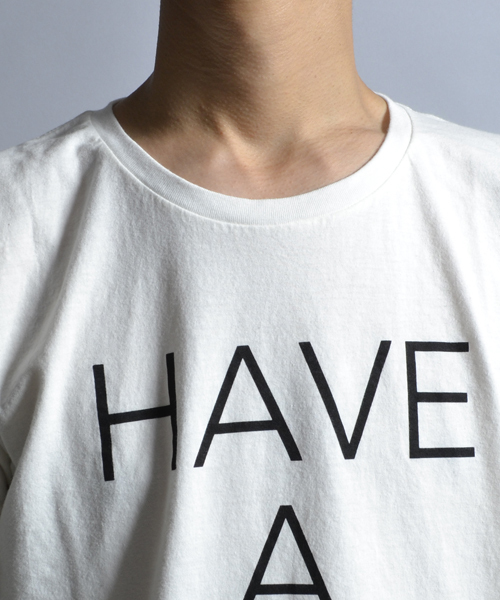 AMERICAN RAG CIE(アメリカンラグシー)の「AMERICANRAGCIE プリントTシャツ【HAVE A GREAT DAY】(Tシャツ/カットソー・メンズ・ホワイト/ブラック/チャコールグレー・2/1/3)」の6枚目の写真