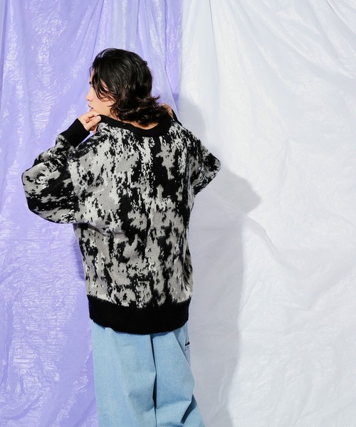 Adoon plain(アドーンプレーン)の「マーブルパターンジャガードカーディガン(カーディガン/ボレロ・メンズ・ブラック/アイボリー/ダークグリーン・LARGE/MEDIUM)」の15枚目の写真
