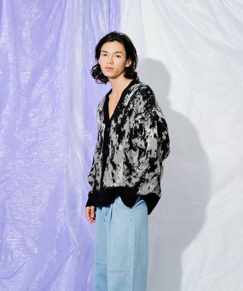 Adoon plain(アドーンプレーン)の「マーブルパターンジャガードカーディガン(カーディガン/ボレロ・メンズ・ブラック/アイボリー/ダークグリーン・LARGE/MEDIUM)」の14枚目の写真