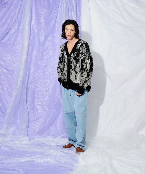 Adoon plain(アドーンプレーン)の「マーブルパターンジャガードカーディガン(カーディガン/ボレロ・メンズ・ブラック/アイボリー/ダークグリーン・LARGE/MEDIUM)」の16枚目の写真