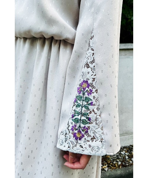 KEITA MARUYAMA（ケイタマルヤマ）の「Dobby Embroidery One Piece