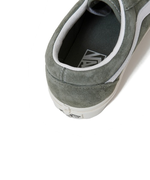 VANS(バンズ)の「VANS OLD SKOOL PIG SUEDE(スニーカー・メンズ・グレー・27/27.5/28/26.5/26)」の6枚目の写真