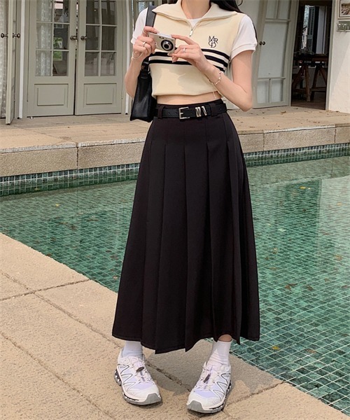 Dream garden(ドリームガーデン)の「フロントタックプリーツスカート ベルト付け2点セット(スカート・レディース・ブラック/パープル/グレー/ピンク・S/M/L/XL/2XL)」の8枚目の写真