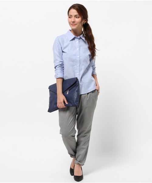 NATURAL BEAUTY BASIC（ナチュラルビューティーベーシック）の「【andGIRL 12月号掲載】【JJ 12月号掲載】オックスベーシックシャツ（シャツ/ブラウス・レディース・ホワイト系その他/ブルー・LARGE/SMALL/MEDIUM）」の4枚目の写真