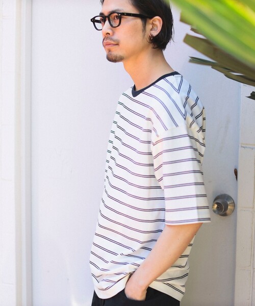 B:MING by BEAMS(ビーミングバイビームス)の「B:MING by BEAMS / ビッグシルエット クルーネック ボーダー Tシャツ「抗菌防臭」(Tシャツ/カットソー・メンズ・オフホワイト/ネイビー・MEDIUM/X-LARGE/LARGE/SMALL)」の1枚目の写真