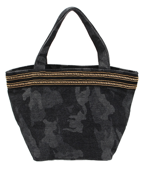 ikka（イッカ）の「メタルチェーンミニトートバッグ（トートバッグ・レディース・オフホワイト/グレー/ブラック・FREE）」の5枚目の写真