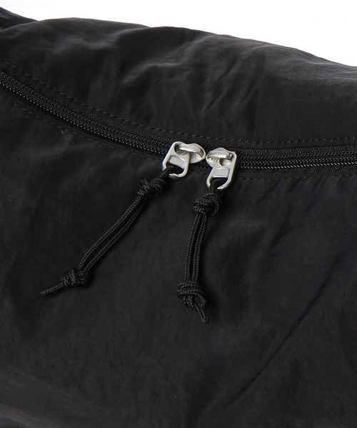 LAKOLE（ラコレ）の「プラバックルショルダーBAG / 995903（ショルダーバッグ・メンズ・ブラック/ベージュ/オフホワイト/グリーン・FREE）」の8枚目の写真