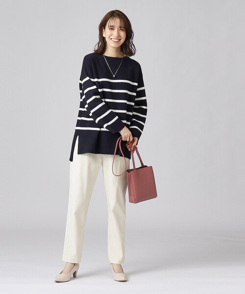 SHOO・LA・RUE（シューラルー）の「◆【洗える】スリット入り 前後差 ボックスシルエット ニット（ニット/セーター・レディース・オレンジ系/グリーン系3/アイボリー系2/ブルー系その他4/ブルー/オフホワイト・00）」の16枚目の写真