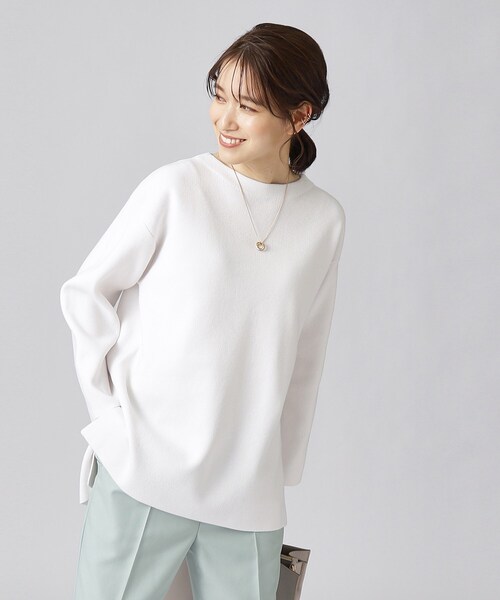 SHOO・LA・RUE（シューラルー）の「◆【洗える】スリット入り 前後差 ボックスシルエット ニット（ニット/セーター・レディース・オレンジ系/グリーン系3/アイボリー系2/ブルー系その他4/ブルー/オフホワイト・00）」の20枚目の写真