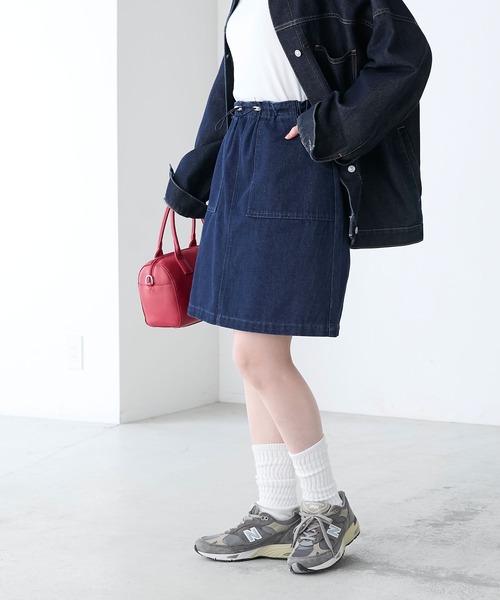 BONLECILL(ボンルシール)の「ウエストドロストデニムワークミニスカート(デニムスカート・レディース・ブラック/ブルー系1/ネイビー・FREE)」の16枚目の写真