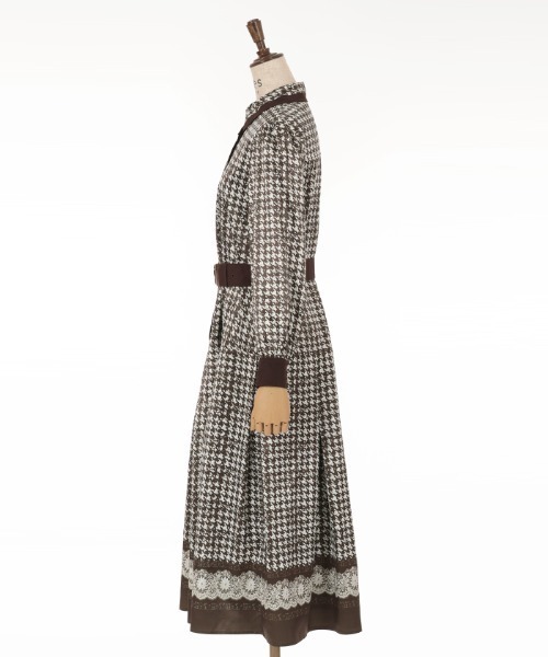 axes femme（アクシーズファム）の「千鳥×裾レースプリント