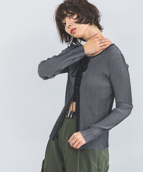 PAGEBOY（ページボーイ）の「レースアップバイカラーリブニット（ニット/セーター・レディース・オフホワイト/ブラック/ネイビー/オレンジ系その他・FREE）」の22枚目の写真