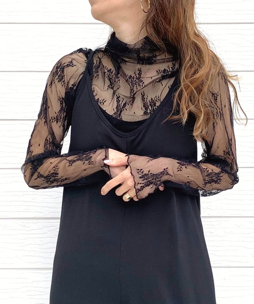 Q(キュー)の「シアーレースタートル(Tシャツ/カットソー・レディース・アイボリー/サックスブルー/ブラック・MEDIUM)」の1枚目の写真