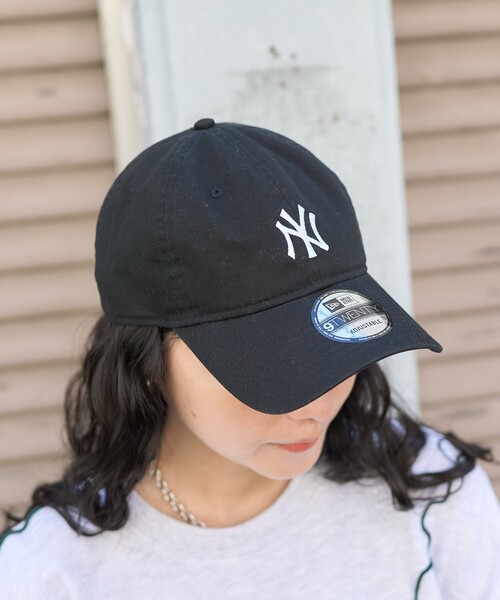 FREAK'S STORE（フリークスストア）の「New Era × FREAK'S STORE/ニューエラ 別注 9TWENTY MINI LOGO CAP/ナイントゥエンティ ミニロゴキャップ/ニューエラ（キャップ・レディース・ベージュ/ネイビー/キャメル/ブラック・ONE SIZE）」の18枚目の写真