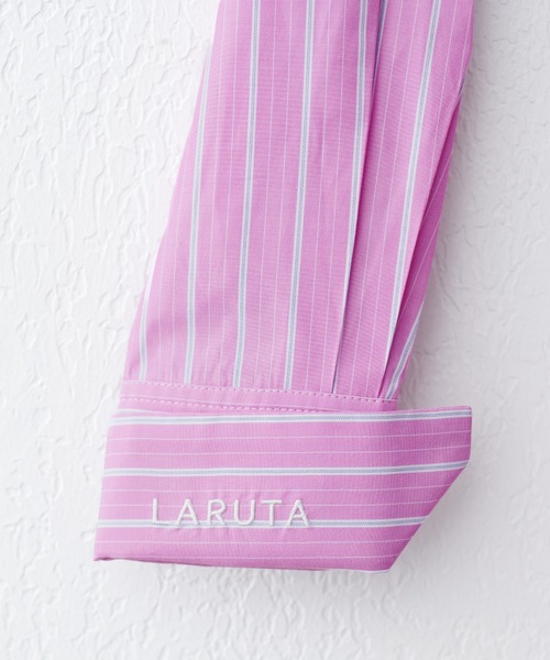 LARUTA(ラルータ)の「【LARUTA】ちびロゴ刺繍ベーシックシャツ(シャツ/ブラウス・レディース・ピンク/ネイビー/その他2/その他1/オフホワイト/ブルー・FREE)」の16枚目の写真