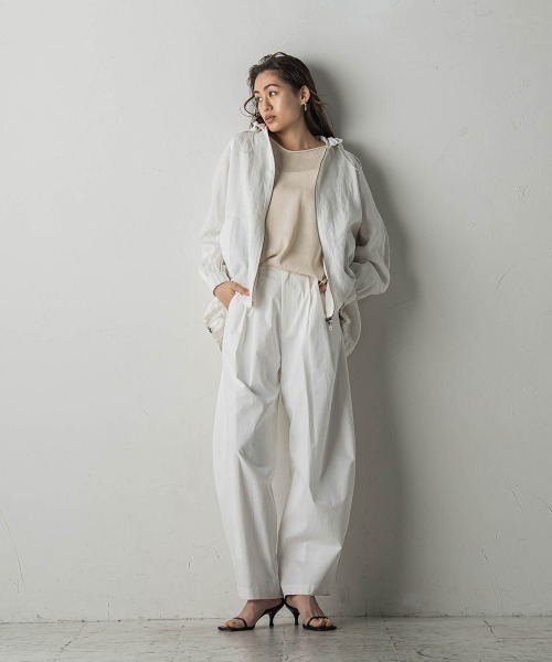 MAYSON GREY(メイソングレイ)の「ペーパーヤーンルーズニットプルオーバー(ニット/セーター・レディース・ホワイト/ベージュ/ブルー/ブラック・S/M)」の5枚目の写真