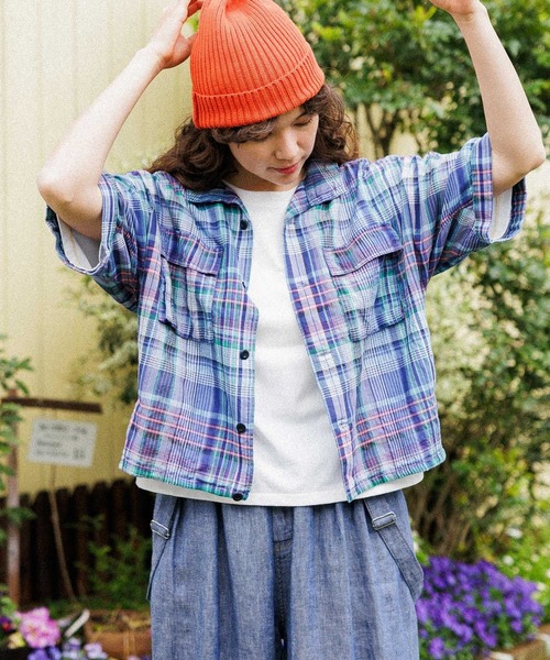 niko and...(ニコアンド)の「リネン混サッカーチェックシャツ(シャツ/ブラウス・レディース・ブルー/アイボリー/イエロー/ネイビー/ピンク・MEDIUM/LARGE)」の3枚目の写真