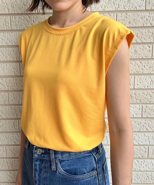 H.TOKYO(エイチトウキョウ)の「ノースリーブカットソー(Tシャツ/カットソー・レディース・ホワイト/ダークブルー/イエロー/モカ/ブラック/ベージュ/アッシュブラウン・X-LARGE/LARGE/MEDIUM)」の7枚目の写真