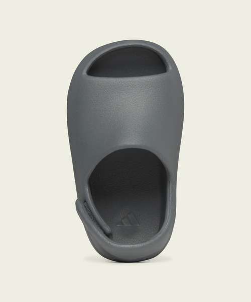 adidas(アディダス)の「YZY SLIDE INFANTS(サンダル・キッズ・ブルー/グレー/ダークグレー・12cm/14.0cm/13.0cm)」の10枚目の写真