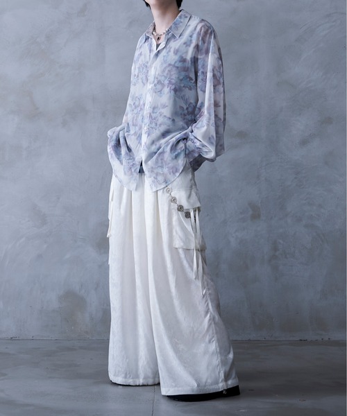 Ellno Loset by Aran（エルノロゼットバイアラン）の「【Aranコラボ】2WAYフラワー柄シアーシャツ（シャツ/ブラウス・メンズ・オフホワイト/ブラック・SMALL/MEDIUM/LARGE）」の10枚目の写真