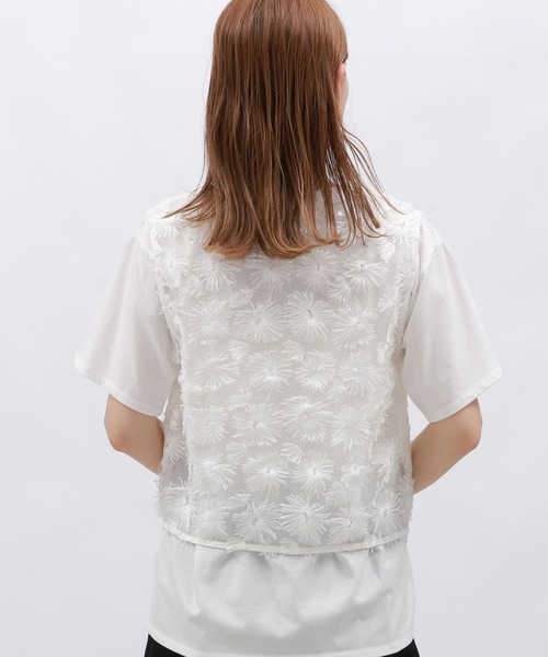 LAKOLE（ラコレ）の「スパンコールリボンベスト / 129261（ベスト・レディース・オフホワイト/ブラック・FREE）」の18枚目の写真