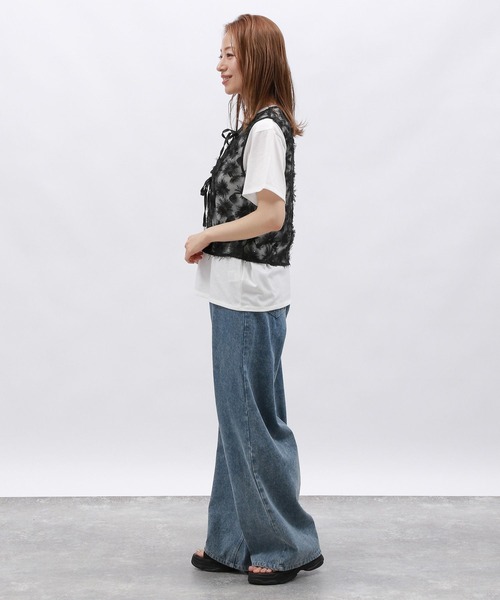 LAKOLE（ラコレ）の「スパンコールリボンベスト / 129261（ベスト・レディース・オフホワイト/ブラック・FREE）」の20枚目の写真