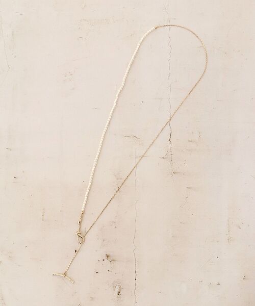 le.coeur blanc（ルクールブラン）の「パール×チェーンスライダーネックレス（ネックレス・レディース・ゴールド・FREE）」の10枚目の写真