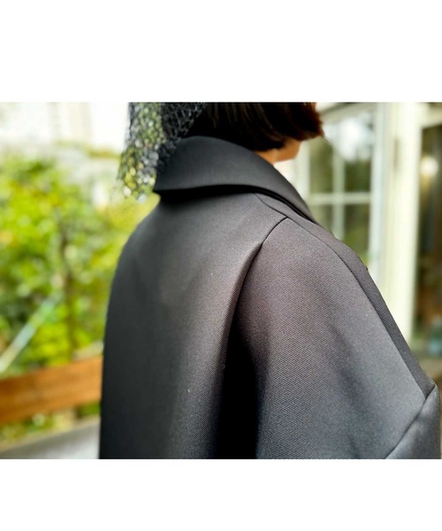 FLUMOR(フラマー)の「サイドスリットオーバージャケットコート(テーラードジャケット・レディース・ブラック・38)」の19枚目の写真