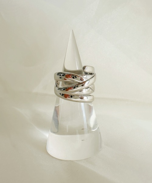 sowang(ソワン)の「ループデザインメタルリング-roop design metal ring-(リング・レディース・シルバー/ゴールド・11)」の15枚目の写真