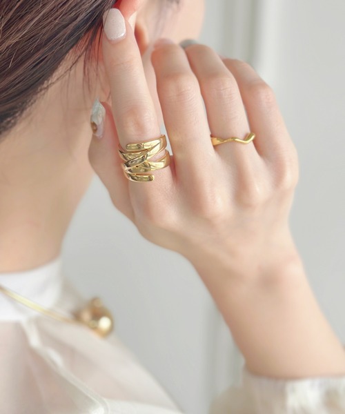 sowang(ソワン)の「ループデザインメタルリング-roop design metal ring-(リング・レディース・シルバー/ゴールド・11)」の16枚目の写真
