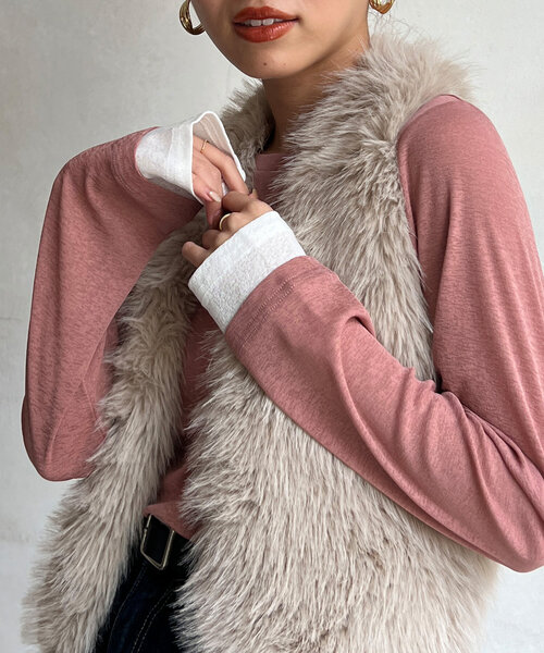 Chez toi(シェトワ)の「袖口レイヤードセミシアーロンT(Tシャツ/カットソー・レディース・ブラック/ピンク/オフホワイト・FREE)」の3枚目の写真