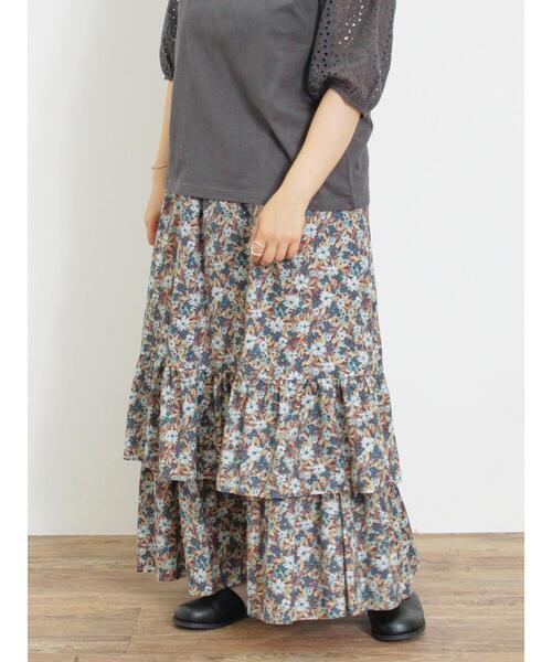 Samansa Mos2（サマンサ モスモス）の「柄アソート裾重ねスカート（スカート・レディース・オレンジ/ブルー/レッド/ブラック/ベージュ・F）」の4枚目の写真