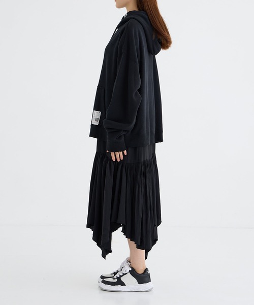 MIHARAYASUHIRO（ミハラヤスヒロ）の「【MIHARAYASUHIRO/ミハラヤスヒロ】HOODIE Layered DRESS/フーディレイヤードワンピース（ワンピース・レディース・ブラック/グレー・FREE）」の16枚目の写真