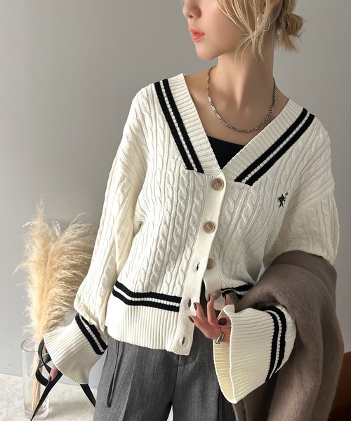 セール】上品さとカジュアルさが魅力。ワイドスリーブ胸刺繍カレッジ風