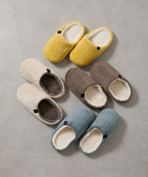 COLONY 2139（コロニートゥーワンスリーナイン）の「型押しマイクロルームシューズ（ルームシューズ/スリッパ・レディース・イエロー/モカ/サックスブルー/アイボリー・FREE）」の5枚目の写真