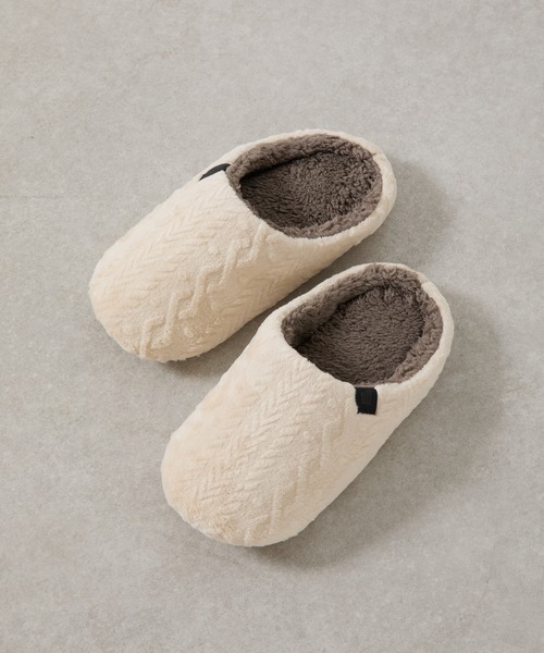 COLONY 2139（コロニートゥーワンスリーナイン）の「型押しマイクロルームシューズ（ルームシューズ/スリッパ・レディース・イエロー/モカ/サックスブルー/アイボリー・FREE）」の6枚目の写真