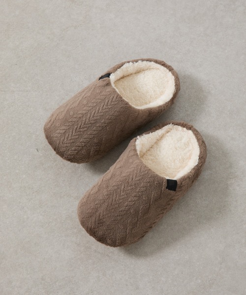 COLONY 2139（コロニートゥーワンスリーナイン）の「型押しマイクロルームシューズ（ルームシューズ/スリッパ・レディース・イエロー/モカ/サックスブルー/アイボリー・FREE）」の12枚目の写真