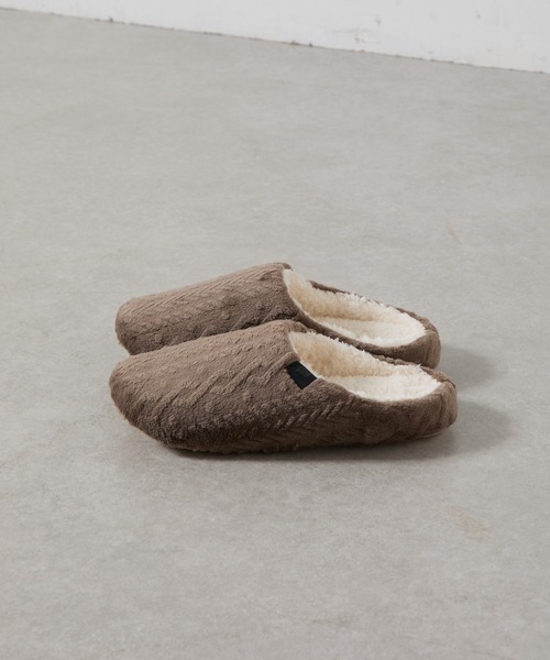 COLONY 2139（コロニートゥーワンスリーナイン）の「型押しマイクロルームシューズ（ルームシューズ/スリッパ・レディース・イエロー/モカ/サックスブルー/アイボリー・FREE）」の13枚目の写真