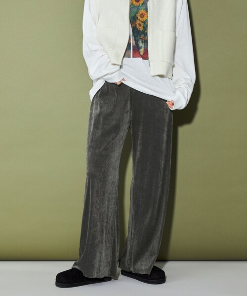 CITEN（シテン）の「＜CITEN＞ベロアライク イージーワイドパンツ（その他パンツ・レディース・オリーブ/ダークグレー・M/S）」の2枚目の写真